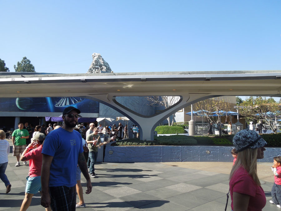 Disneyland Star Trader